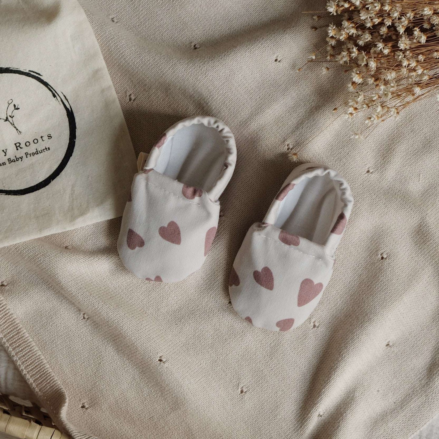 Cosy Roots Krabbelschuh Tiny Hearts ungefüttert