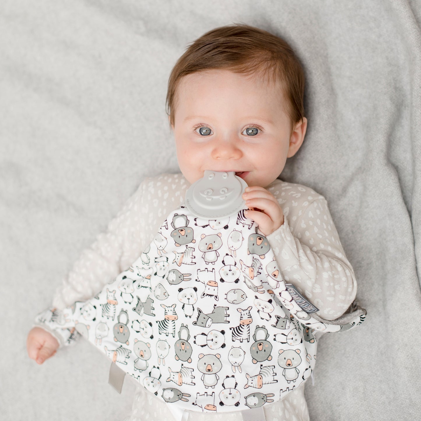 CHEEKY CHOMPERS Kuscheltuch mit Beissring Comfortchew Panda Pals