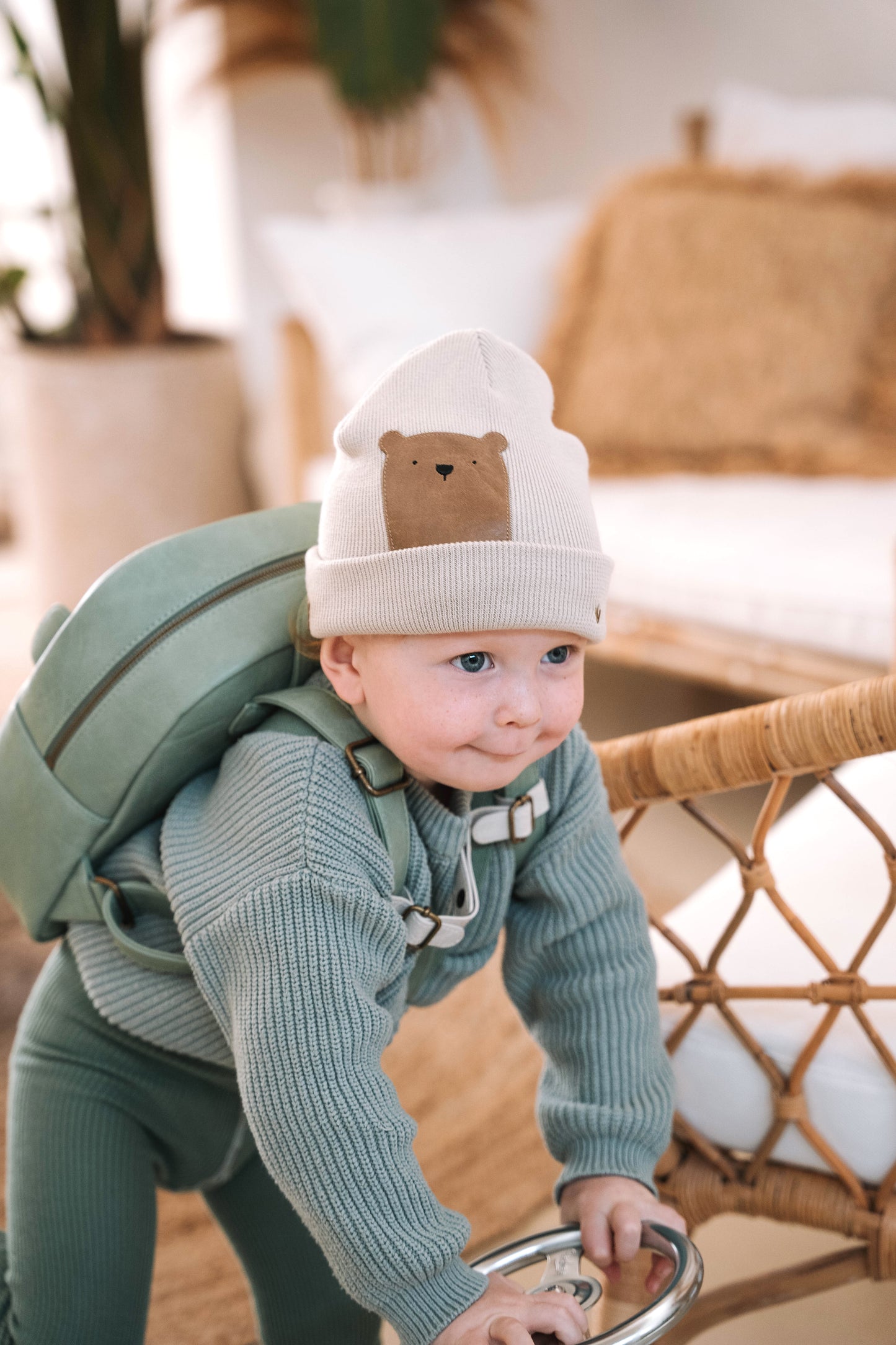 Little Who Mütze Kids Sandbeige mit Bär in Feinstrick Grösse M